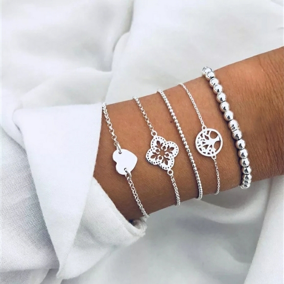 BOUTIQUE Jewelry - TREE OF LIFE BRACELET SET
